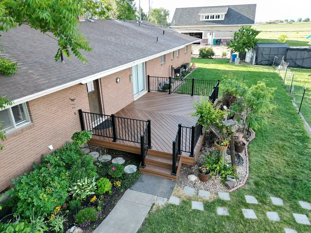 Photo of a composite deck with metal railing.